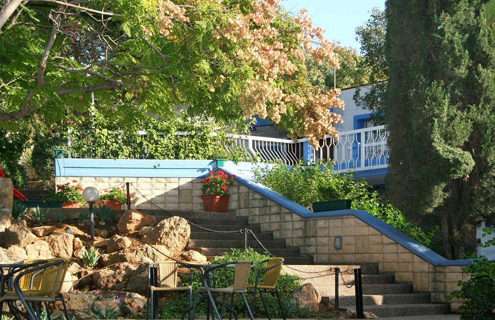 Travel Hotel Gesher Haziv Extérieur photo
